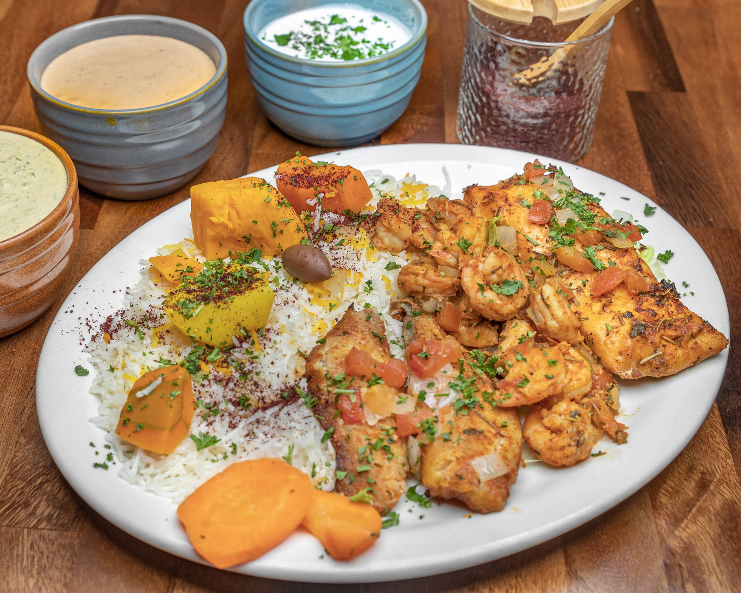 SufisMediterraneanGrillAndBar_SufisMixedGrillSeafood-scaled